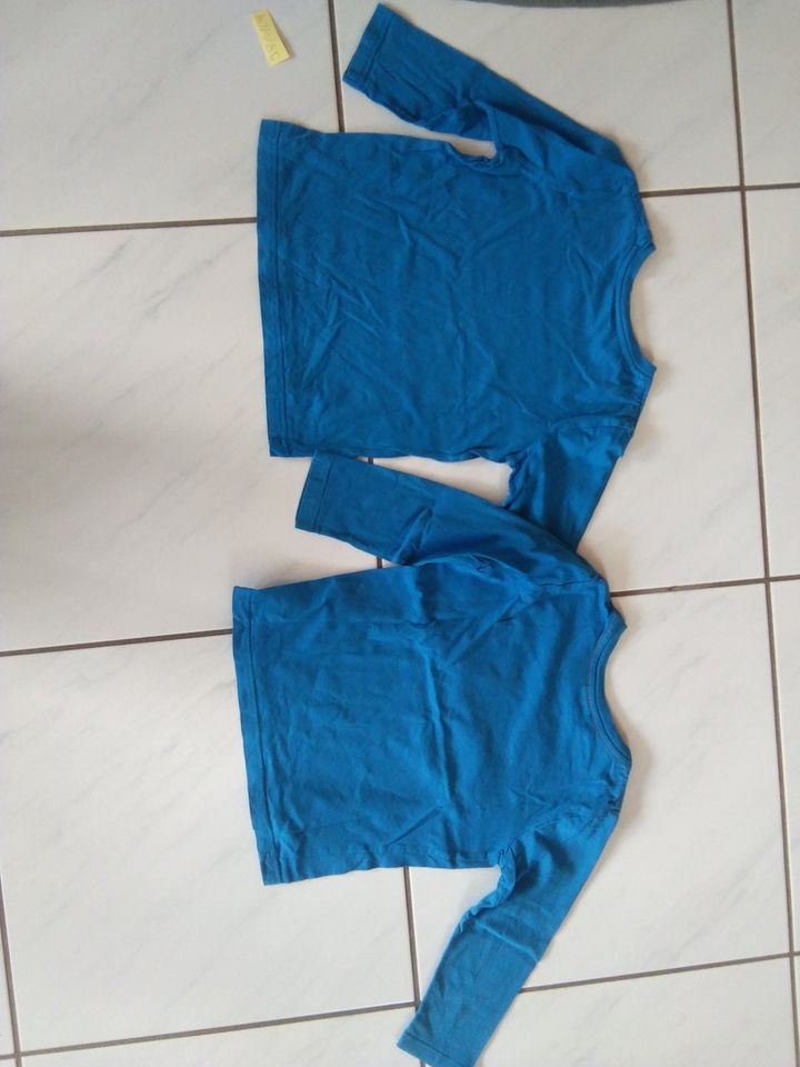 2 Langarm Shirts  Größe 92/98 von "ESPRIT" zusammen  3,50  Euro! in Elsenfeld