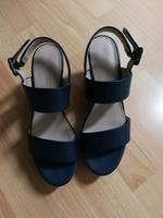 Sandalen von Esprit mit Keilabsatz Baden-Württemberg - Aalen Vorschau