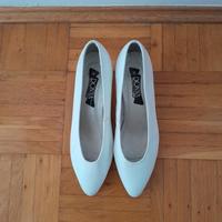 LEDER PUMPS DONNA IN GR.38 Bayern - Regensburg Vorschau