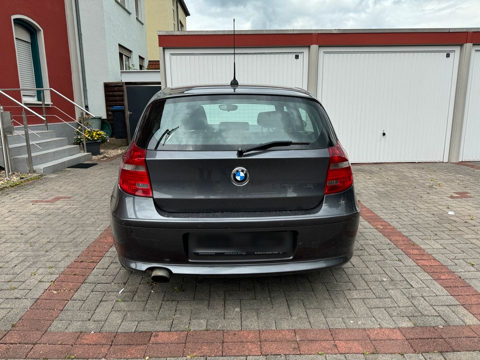 BMW 118i Beschreibung bitte lesen!!!! in Werl