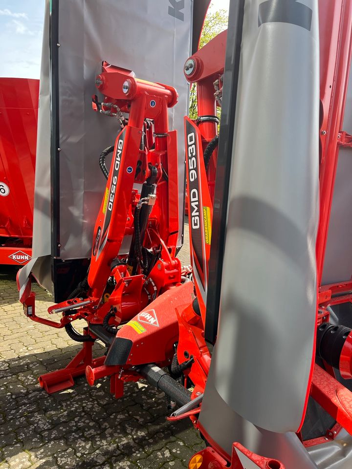 Kuhn GMD 9530 Butterfly Scheibenmähwerk Schmetterlingsmähwerk in Rahden