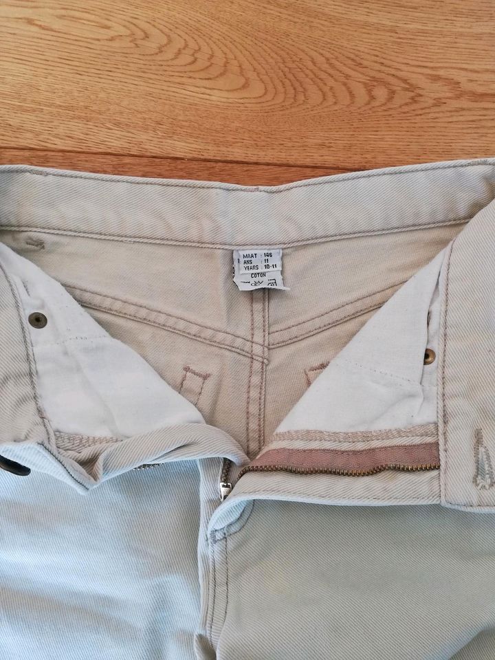 Jeans beige Gr 146 in Ingolstadt