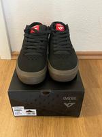 YT Industries Vans x YT 114 BMX Schuhe EU 44,5 schwarz-rot Bayern - Regensburg Vorschau