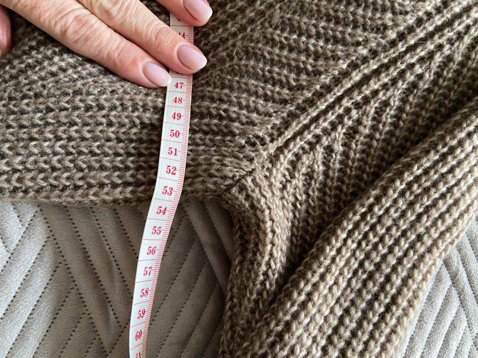 Neue Strickjacke gr.40 Hochwertig/ mit Wolle in Waldfeucht