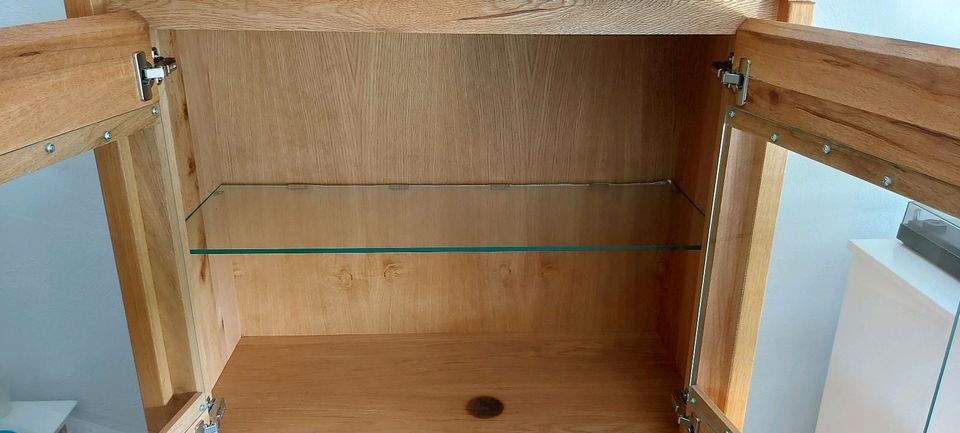 Highboard / Holz Kommode / Schrank / Eiche Massiv Echtholz in Schleiden