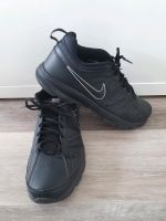 Nike T-Lite XI Sportschuhe / Turnschuhe / Sneaker Schwarz wie NEU Baden-Württemberg - Bad Rappenau Vorschau