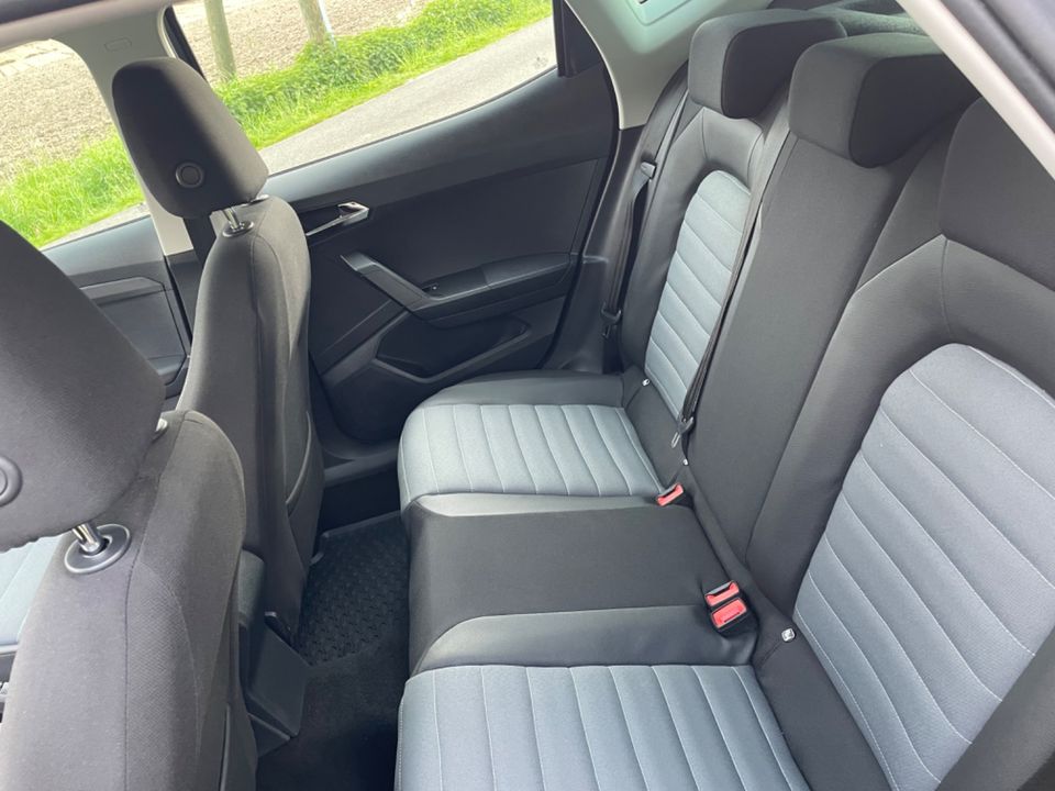 Seat Arona Style, Allwetter, TÜV Neu* in Gütersloh