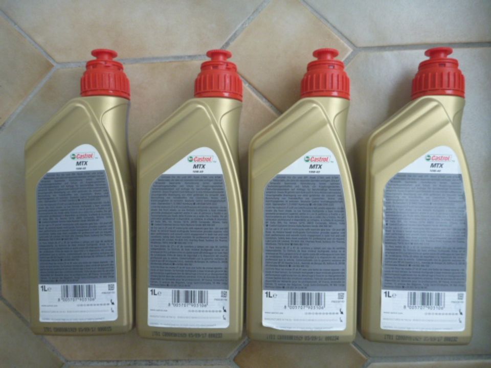 4 x neues - 1 Liter Öl -  Castrol  -  MTX  10W - 40  Getriebeöl in Neumarkt i.d.OPf.