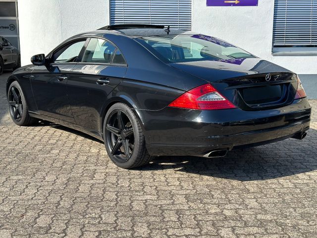 Mercedes-Benz CLS 320 CDI * Schiebedach * * TÜV 12/25 * in Langen (Hessen)