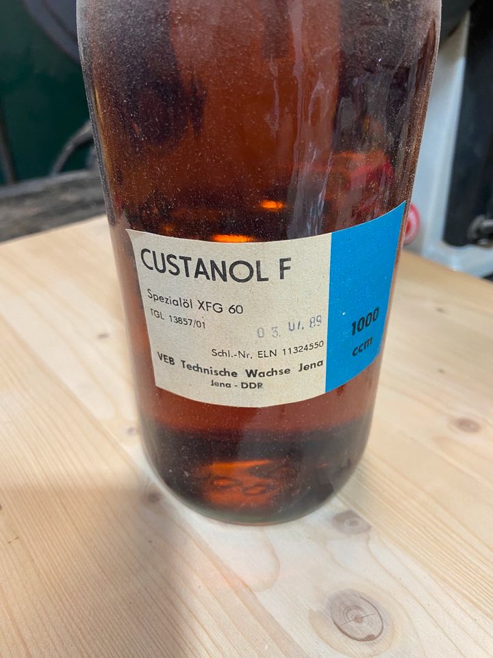 Custanol F, Spezialöl XFG60, 2 Kisten Originalverpackt, VEB DDR, in Dresden