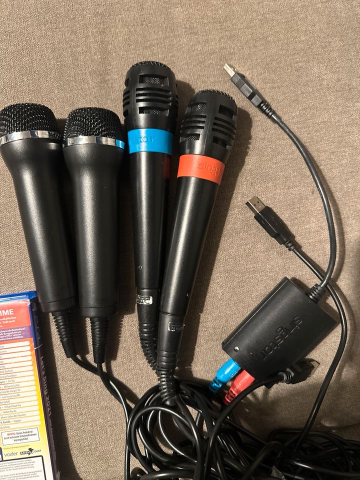 Lets Sing 2021 Spiel und 4 Mikrofone für die PS4 in Goslar