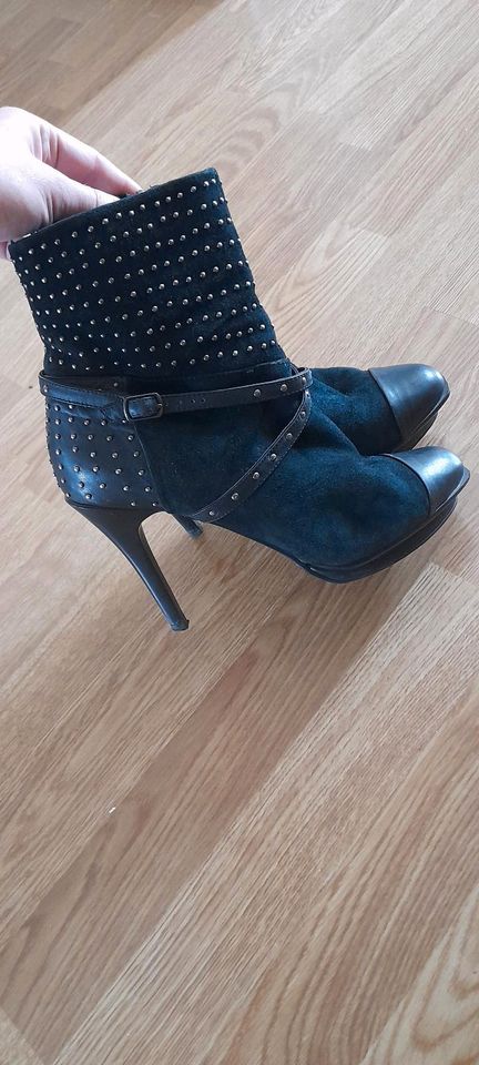 Damen schuhe in Essen