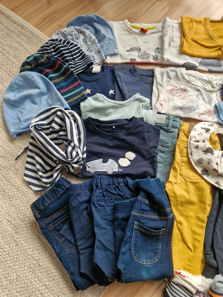 XXL Kleiderpaket Hosen Shirts Next, H&M, Staccato Gr. 74/80/86 in Hamburg