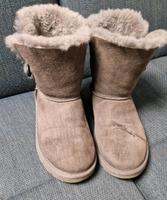 Ugg Boots Bailey Button Niedersachsen - Garbsen Vorschau