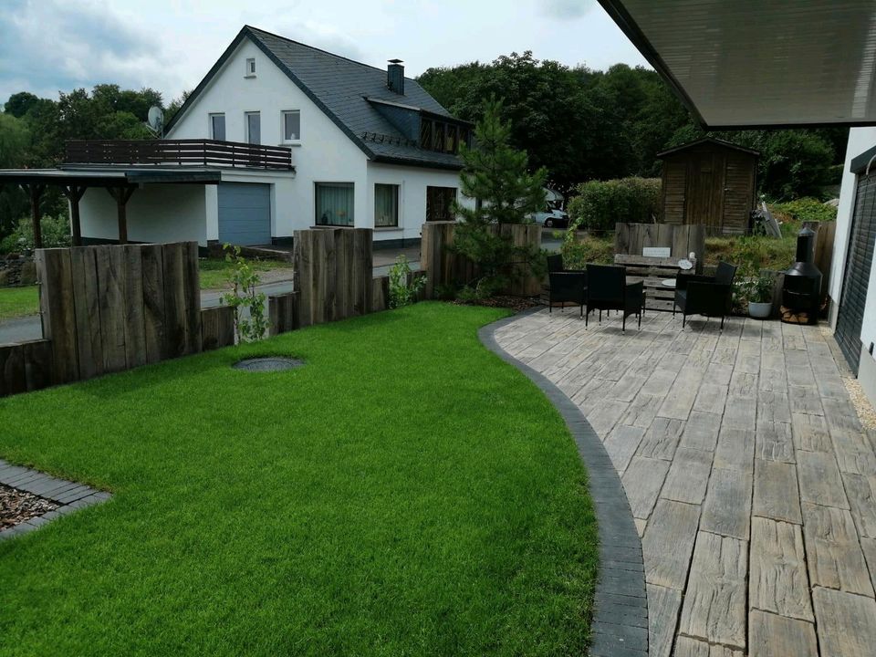 Rollrasen  Spiel und Sport, oder Premium - Gartenbau in Wenden