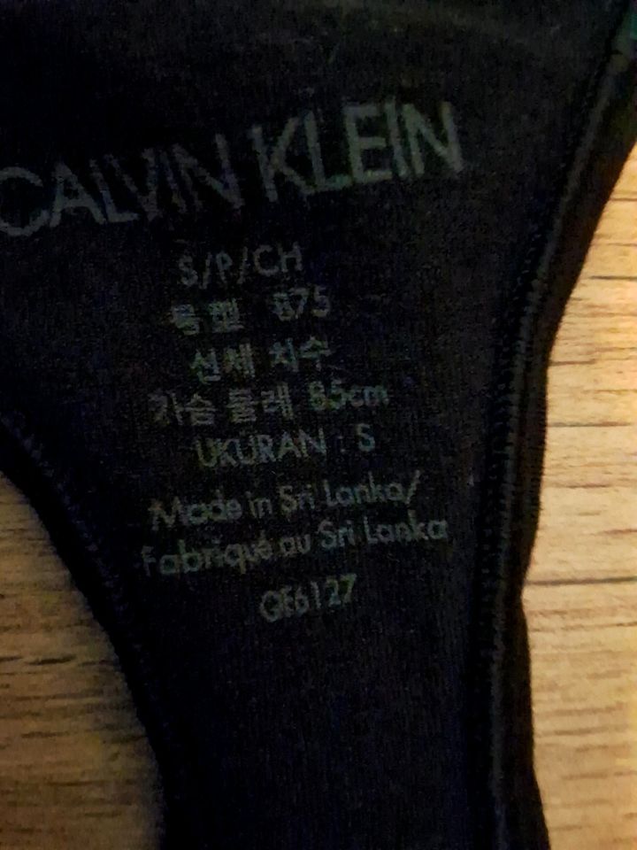 Calvin Klein Sport BH ohne Bügel Top Größe S in Oberasbach