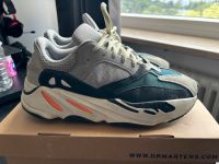 Yeezy 700 OG 43 1/3 US 9,5 München - Ramersdorf-Perlach Vorschau