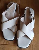 Sandalen marco tozzi Gr. 41 Leder Hessen - Reichelsheim (Odenwald) Vorschau