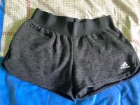 Adidas Shorts Gr. S / 34-36 Dunkelgrau Wuppertal - Barmen Vorschau