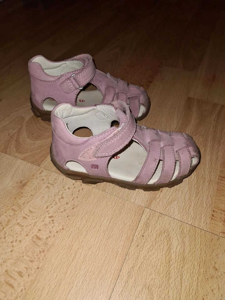 Sandalen Elefanten Gr. 23 in Preetz