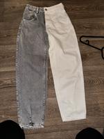 Mom Jeans bershka colour blocking Größe 34 (32) XXS XS Baden-Württemberg - Balzheim Vorschau