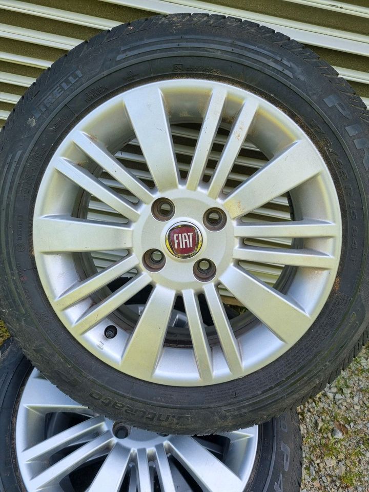 Fiat Punto Alu Felgen 15" 51799779 175/65/15 in Passau