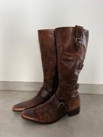 Braune Lederstiefel Caprice 8 42 Schnallen Winter Leder Stiefel Nordrhein-Westfalen - Neunkirchen Siegerland Vorschau