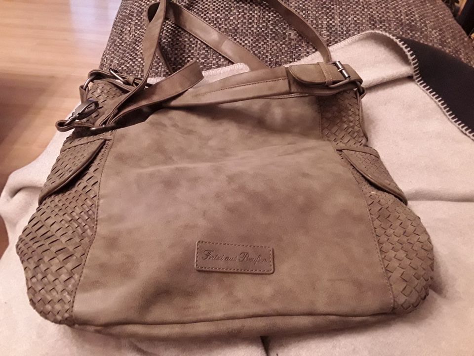 Tasche von Fritzl aus Preussen in Düsseldorf