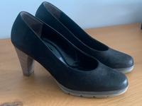 Paul Green Pumps Plateaupumps schwarz Leder Gr. 5,5 38,5 Hessen - Rodgau Vorschau