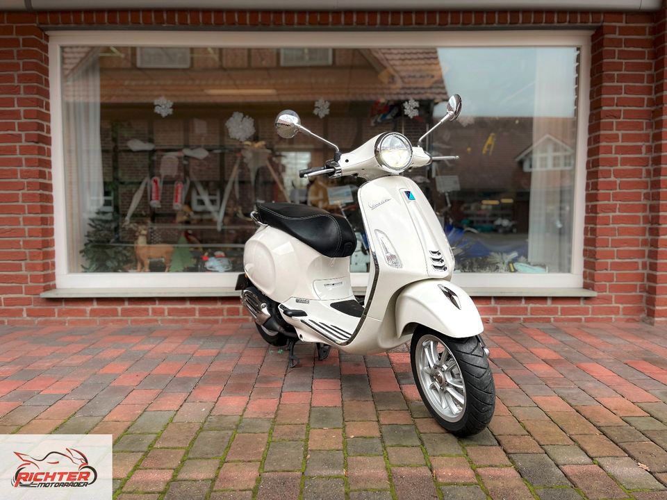 Piaggio Vespa Primavera 125 - weiß - Topzustand - 3.650km in Bad Laer