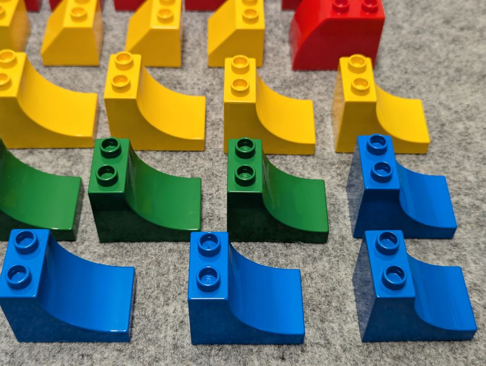 LEGO Duplo 57 Bausteine - Sonderformen , Halbrunde usw. in Dortmund