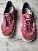 rote gebrauchte Sneaker von veja 40 Niedersachsen - Oldenburg Vorschau