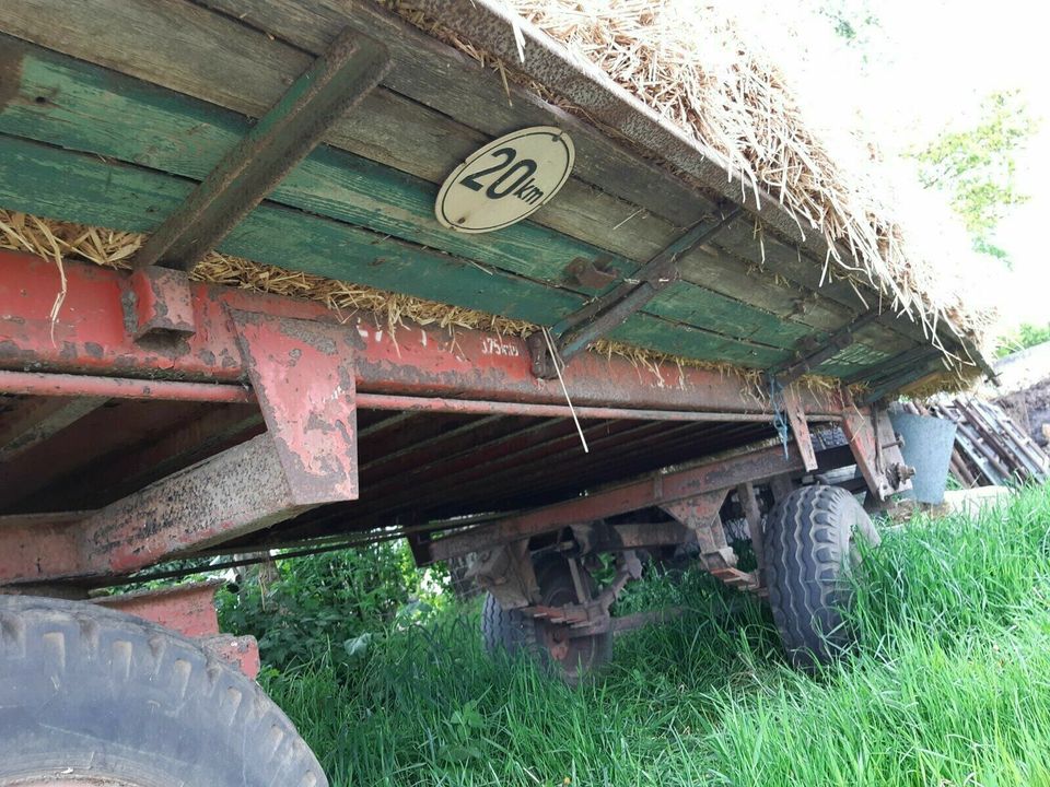 Unsinn 2-Achser mit Stahlboden , kein Kipper, Rundballen in Nienwohld