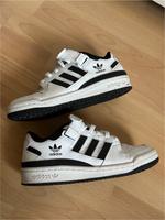 Adidas Forum Low Sneaker weiß schwarz Größe 38 2/3 Saarland - Lebach Vorschau