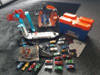 Hot Wheels Track Builder Sets ☆ DWW95 + CCX79 + CDR06 + LOOPING Berlin - Pankow Vorschau