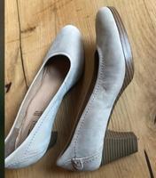 Schuhe, Pomps, grau, Wildleder Bremen - Vegesack Vorschau