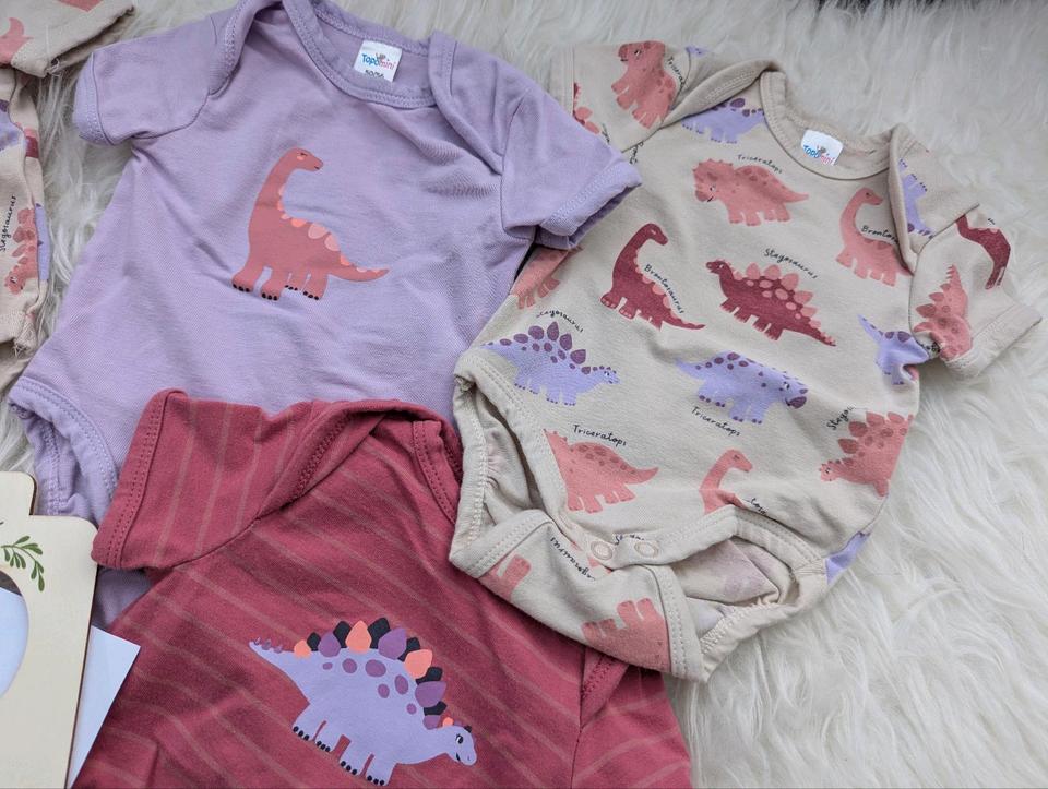 *neuwertig* Mädchen Dino Bodys Topomini 50/56 lila beige beere in Heilbad Heiligenstadt