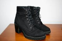 Elegante Schnürstiefel/ Stiefeletten Vagabond mit Absatz, Gr. 39 Bayern - Feldkirchen-Westerham Vorschau