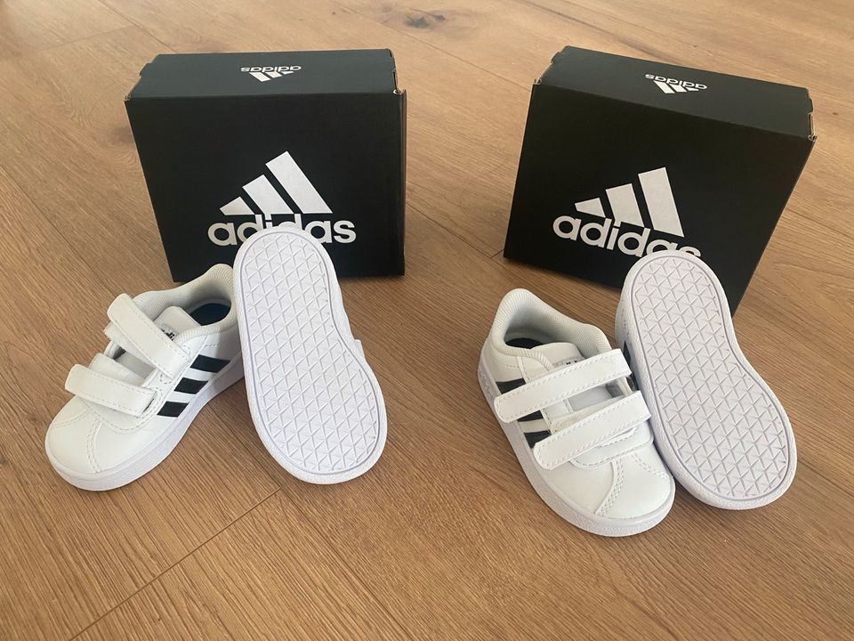 adidas vl court 2.0 cmf I Größe 19, ungetragen in Jößnitz