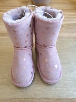 Warme gefütterte Stiefel Lammfellboots ungetragen, neu Gr. 31 Bochum - Bochum-Ost Vorschau