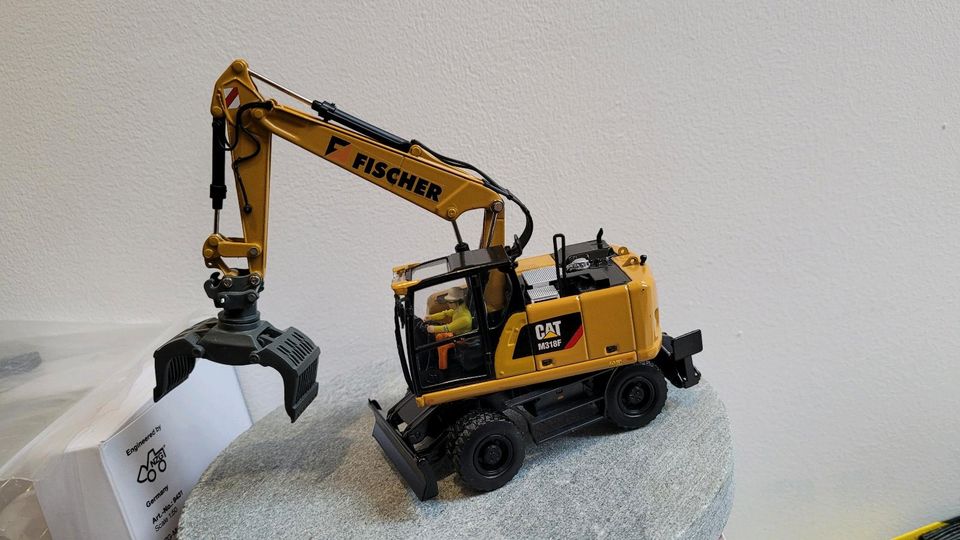 Cat M318F 1:50 modellbau in Röthenbach