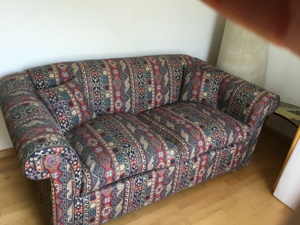 Couch umbaubar als Bett, kaum genutzt in Heddesheim