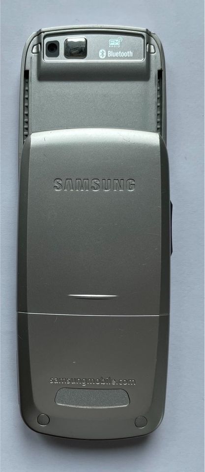 Samsung SGH-E250V Handy in Köln