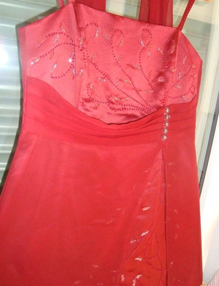 Abendkleid Cocktailkleid in Dunkelrot Gr.46 in Hanau