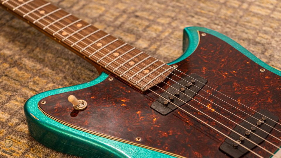 Atkin Guitars Mindhorn Standard Metallic Green - Offset in Bad Homburg