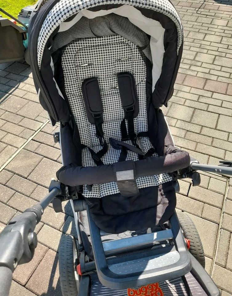 Teutonia Mistral Kinderwagen mit Zubehör in Burghausen