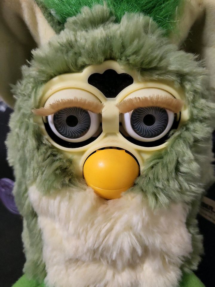 Furby Hasbro 1998 Erste Edition Grün in Hamburg