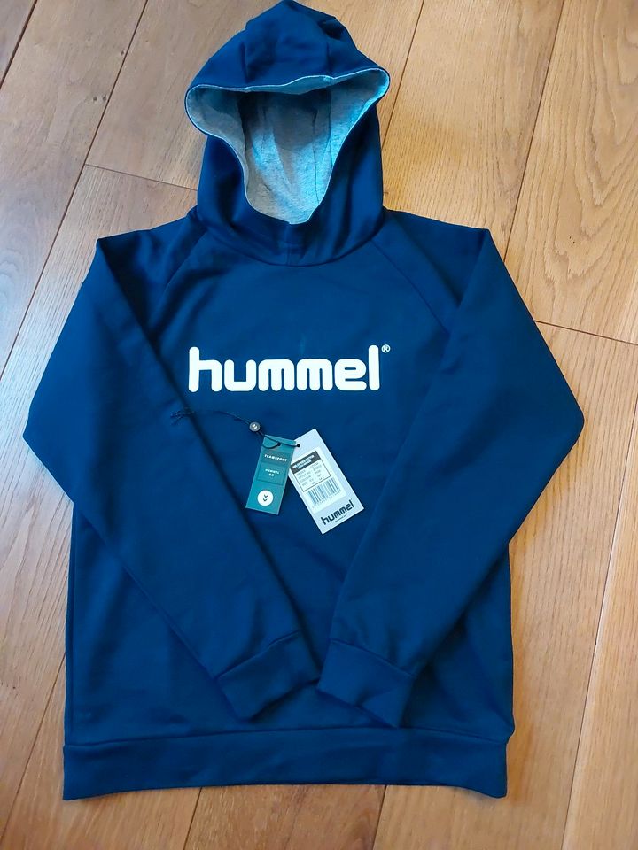 NEU Hummel Hoodie Pullover Kind dunkel blau Gr. 164 NEU in Niedersachsen -  Schwarmstedt | eBay Kleinanzeigen ist jetzt Kleinanzeigen