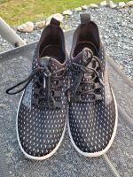 Cross Hatch Turnschuhe Sneaker Sportschuhe Gr 41 schwarz Bayern - Weißenbrunn Kreis Kronach Vorschau