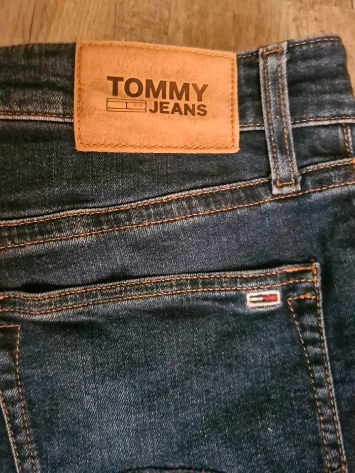Tommy Hilfiger Jeans   W32/L32 in Bengel